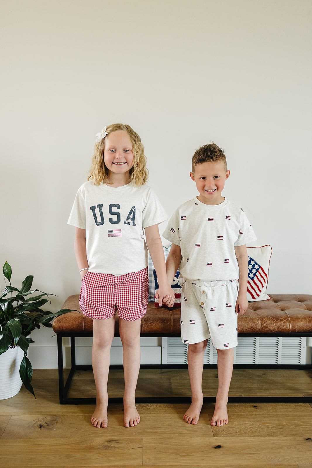 Mebie Baby Flag Button Short Set