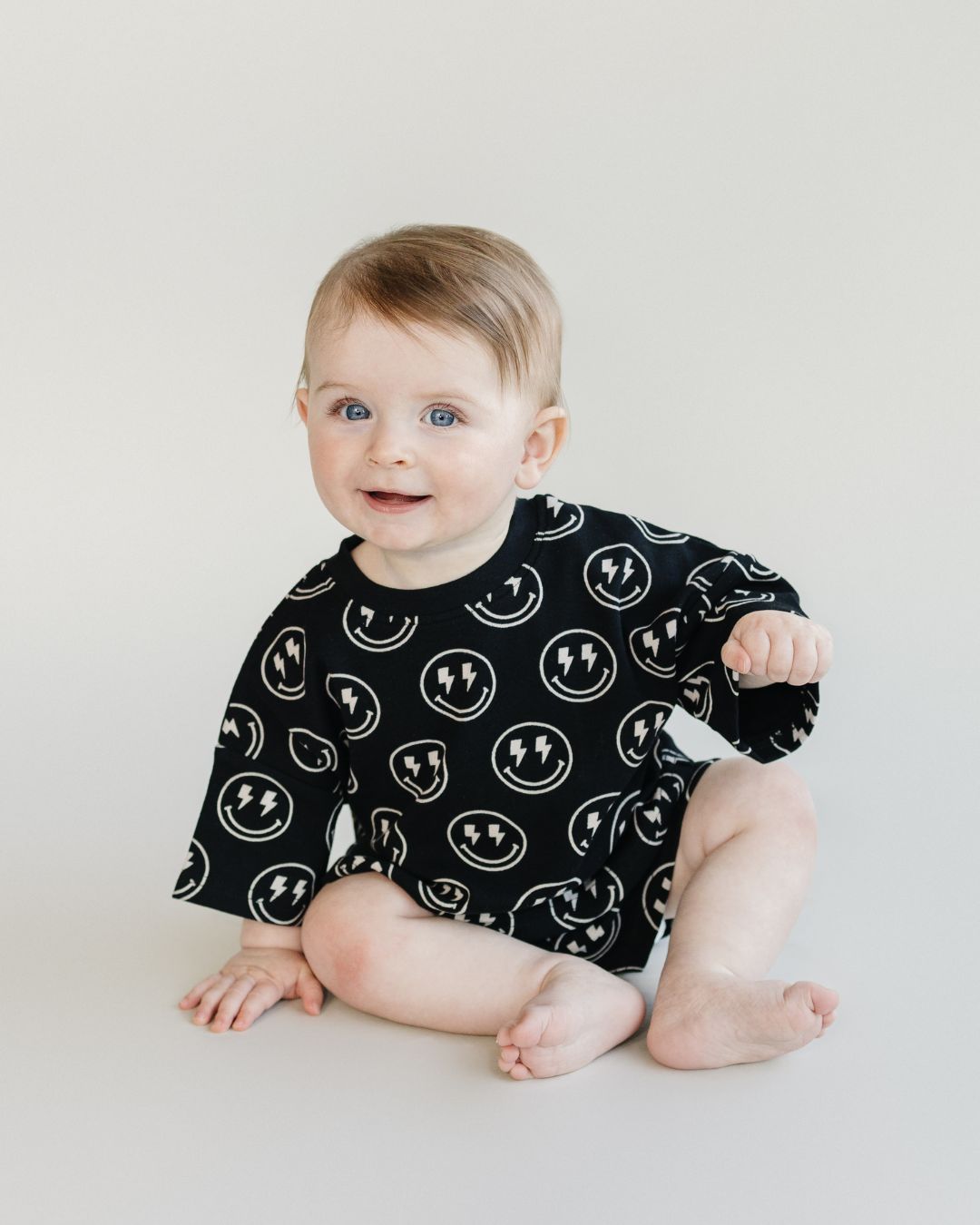 LPK Shorts Set - Electric Smiley - Atara & Co