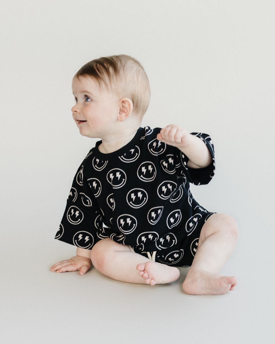 LPK Shorts Set - Electric Smiley - Atara & Co