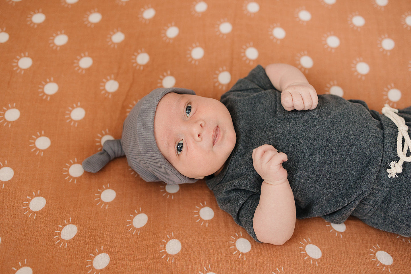 Mebie Baby Ribbed Knot Hat - Grey - Atara & Co