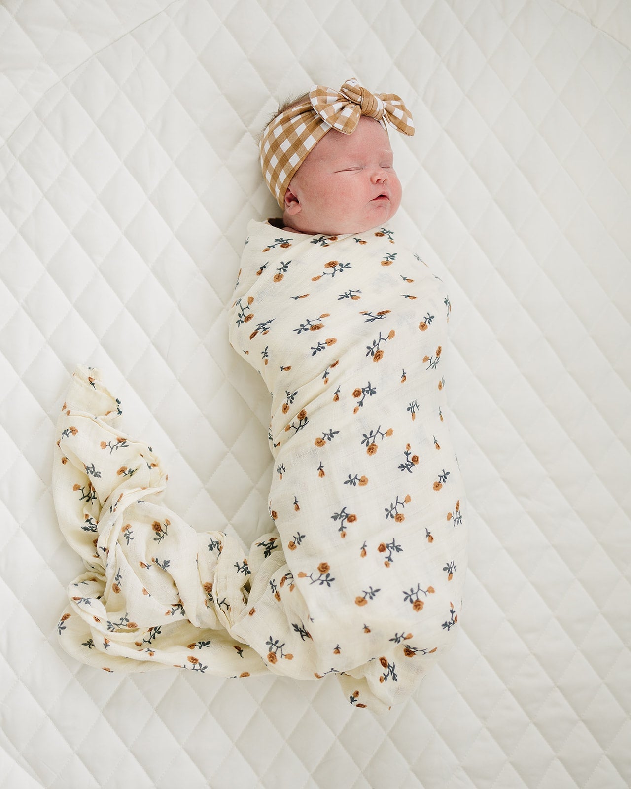 Mebie Baby Muslin Swaddle - Cream Floral - Atara & Co