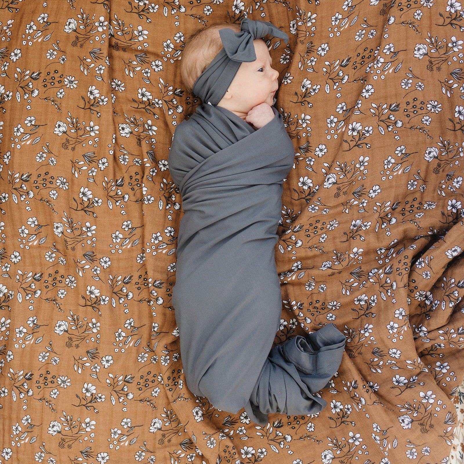 Mebie Baby Swaddle Set - Charcoal - Atara & Co