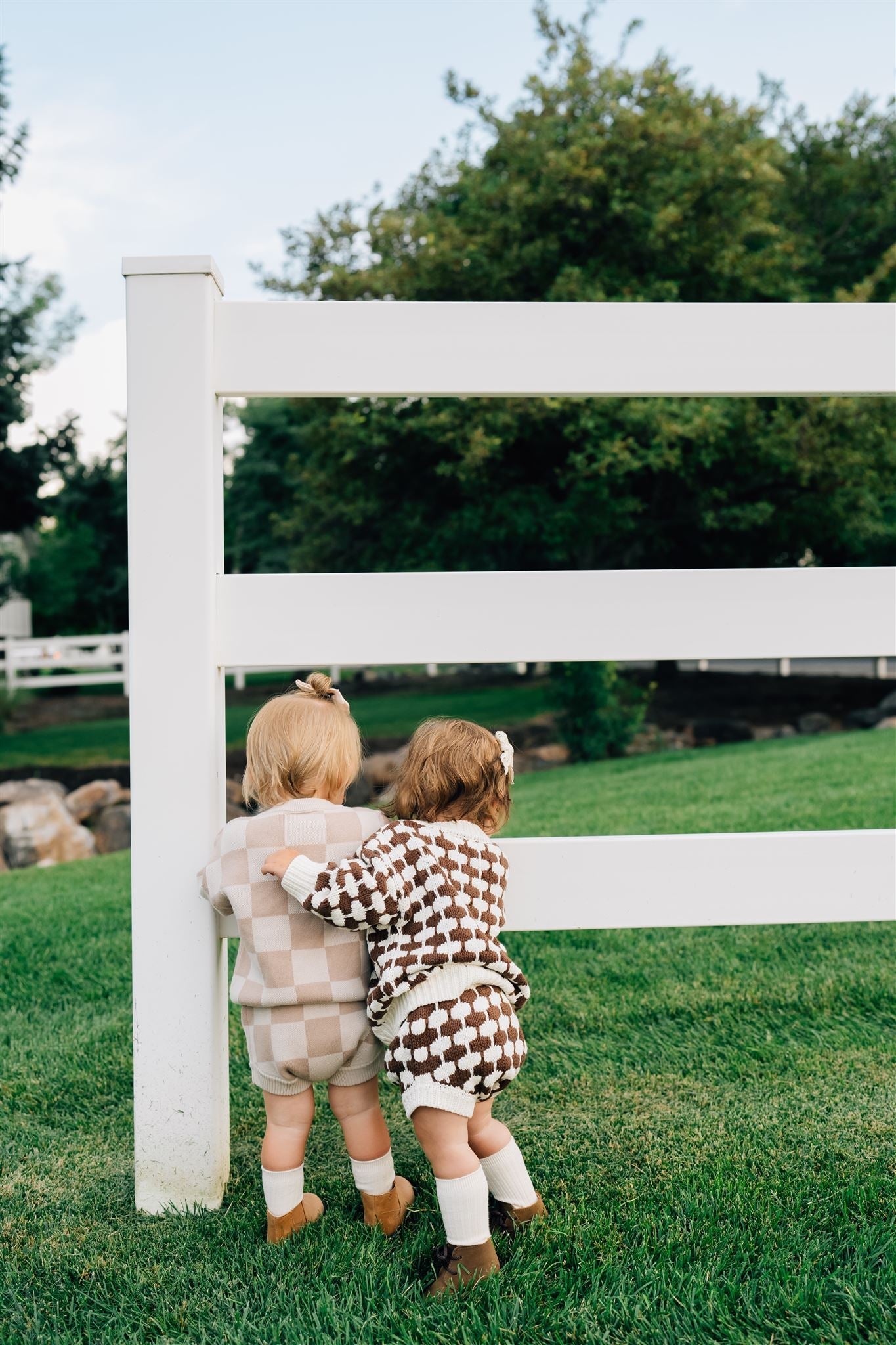 Mebie Baby Brown + Cream Knit Bloomers - Atara & Co