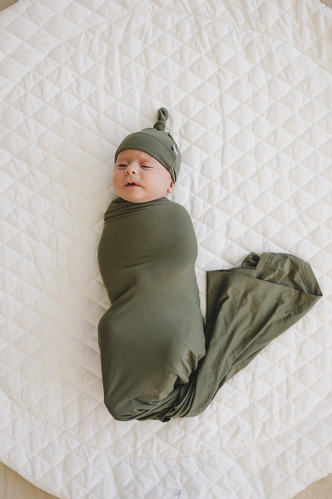 Mebie Baby Swaddle Set - Olive - Atara & Co