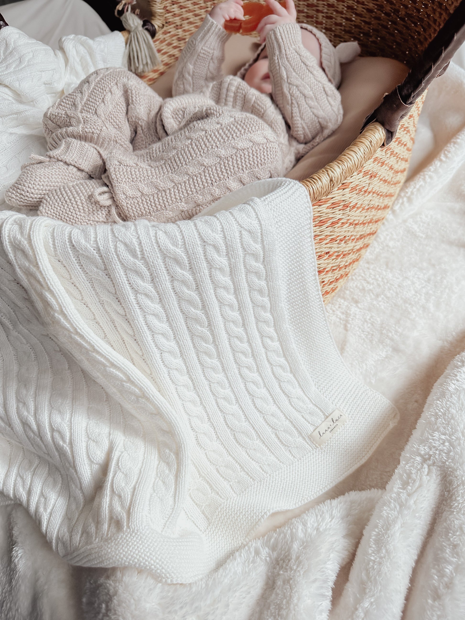 Luna + Luca Cable Knit Baby Blanket - White - Atara & Co