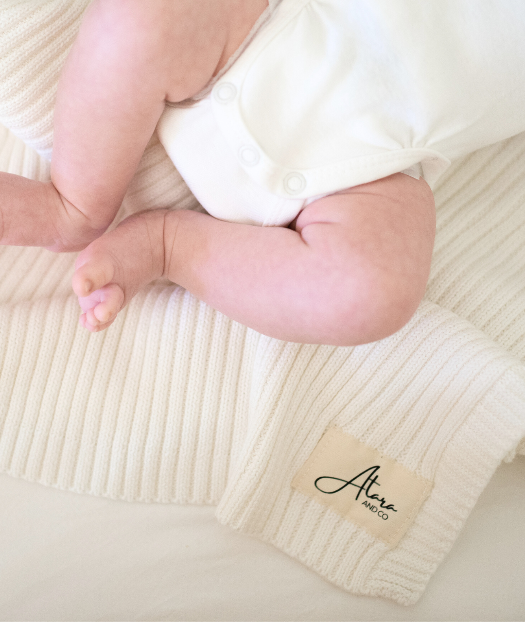 Ribbed Knit Baby Blanket - White - Atara & Co