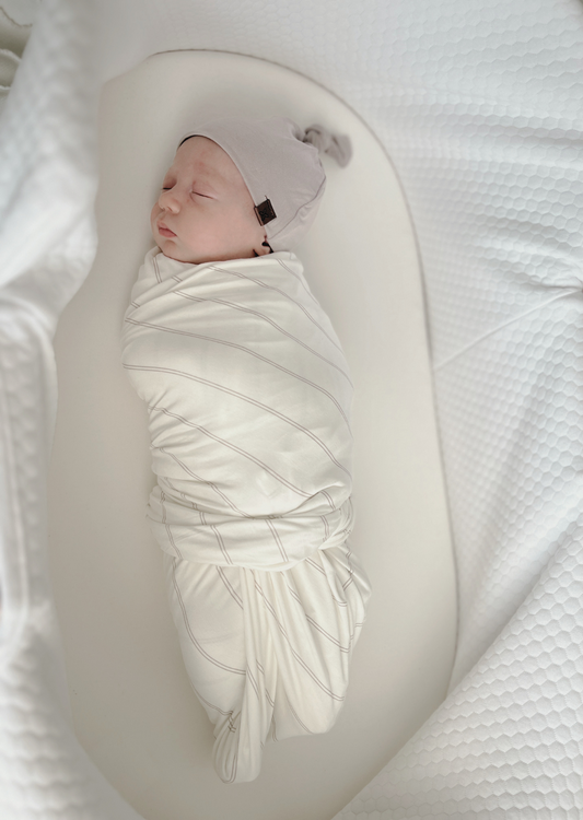 Papillon Bebe Swaddle Blanket - Atara & Co