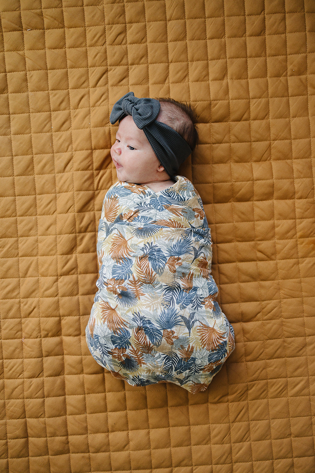 Mebie Baby Muslin Swaddle - Paradise Palms - Atara & Co