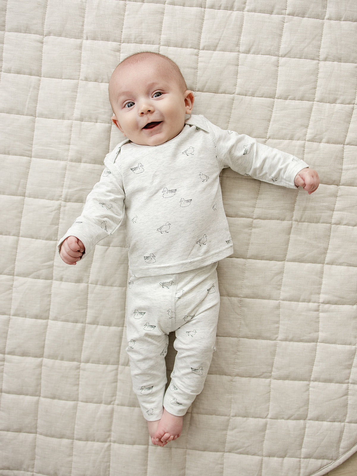 Mebie Baby Duck Cotton Cozy Set
