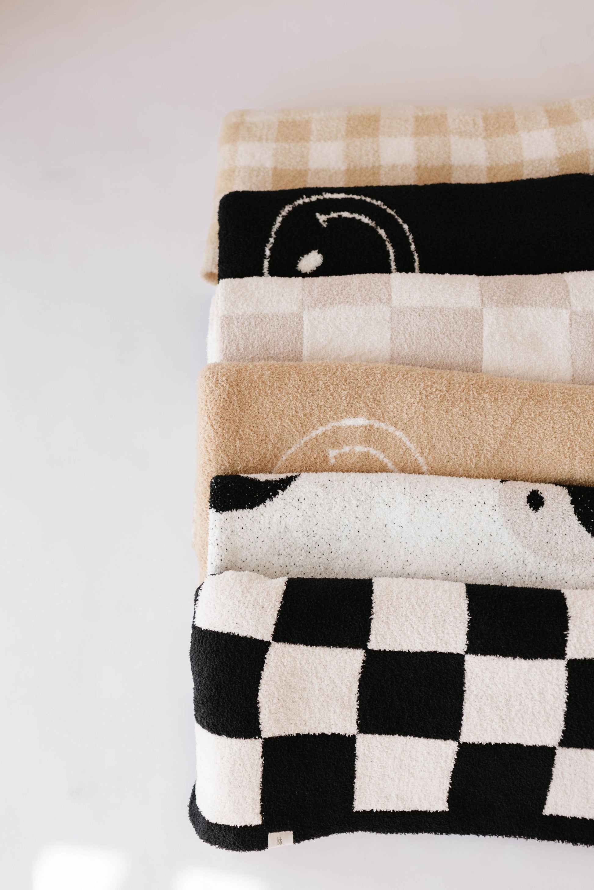 Forever French Plush Blanket - Black & White Yin Yang - Atara & Co