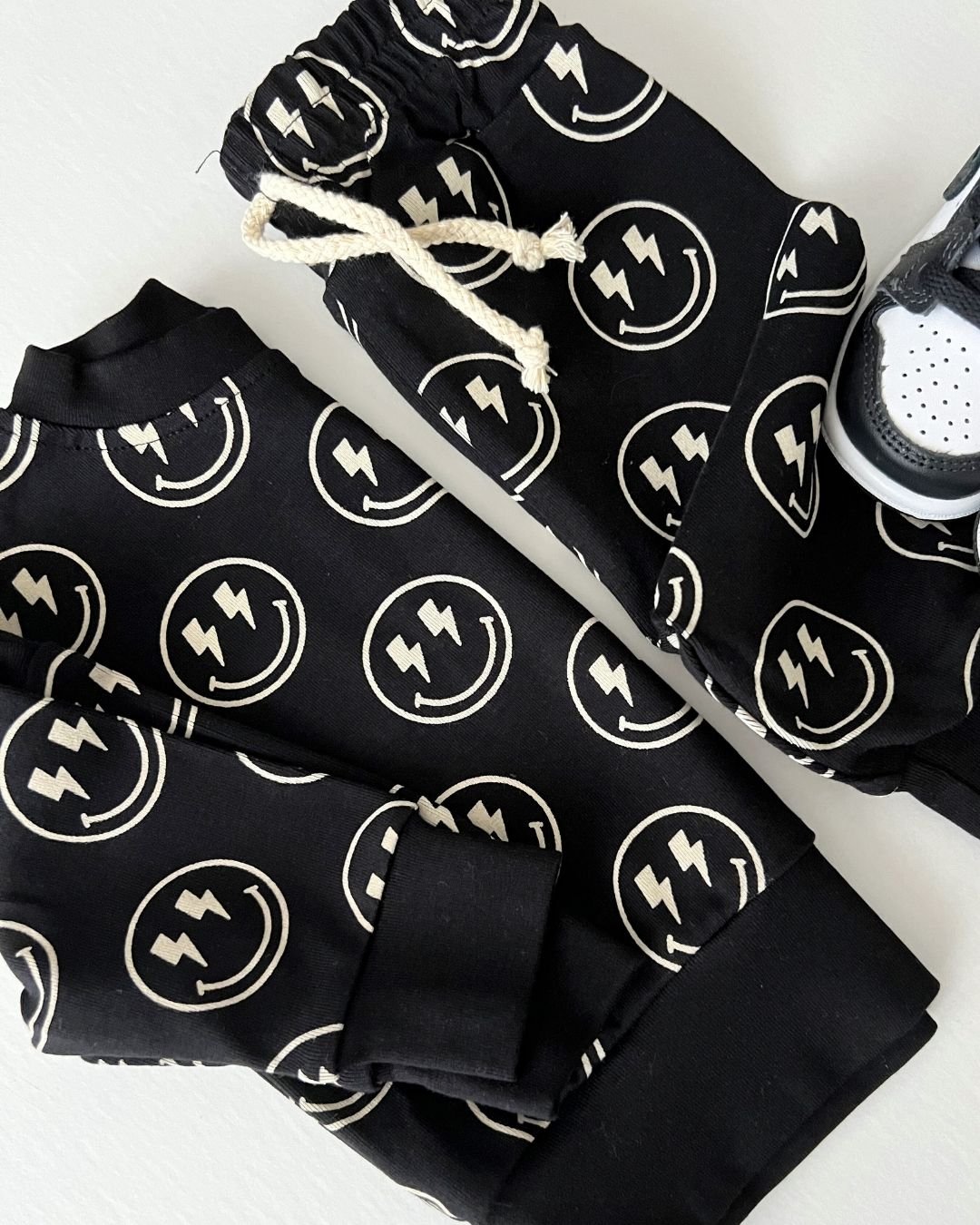 LPK Jogger Set - Electric Smiley - Atara & Co