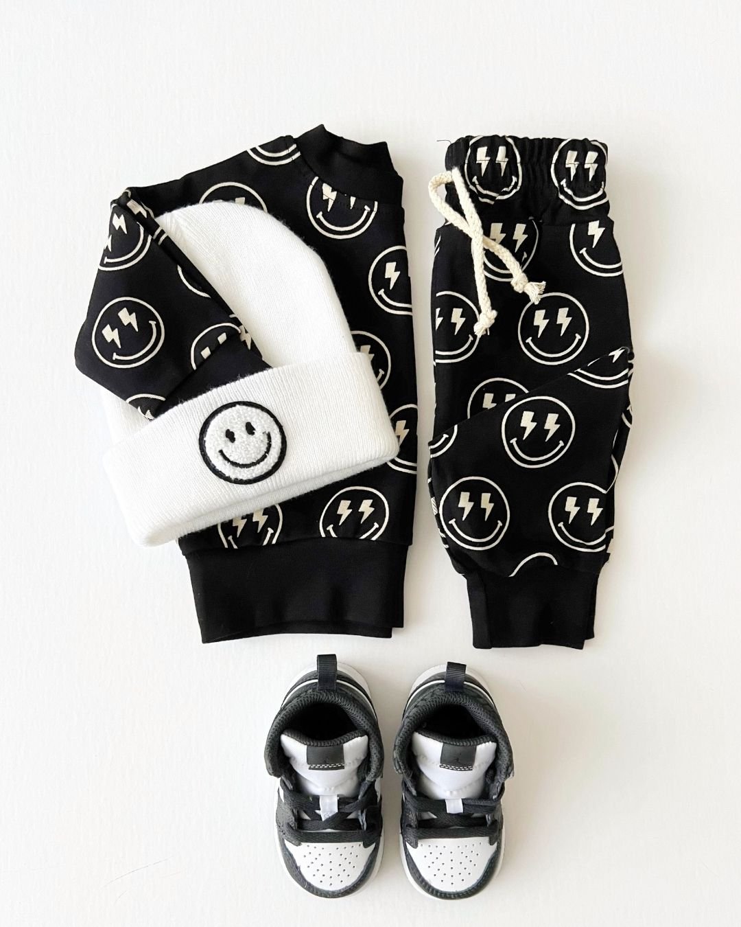 LPK Jogger Set - Electric Smiley - Atara & Co