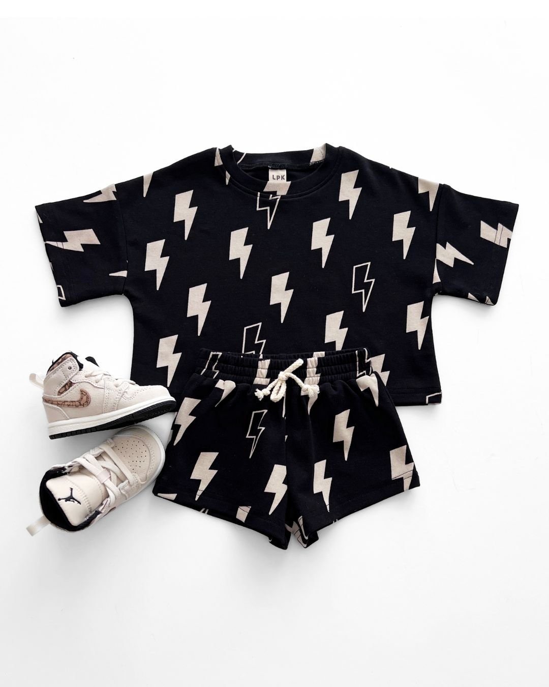 LPK Shorts Set - Black Bolts