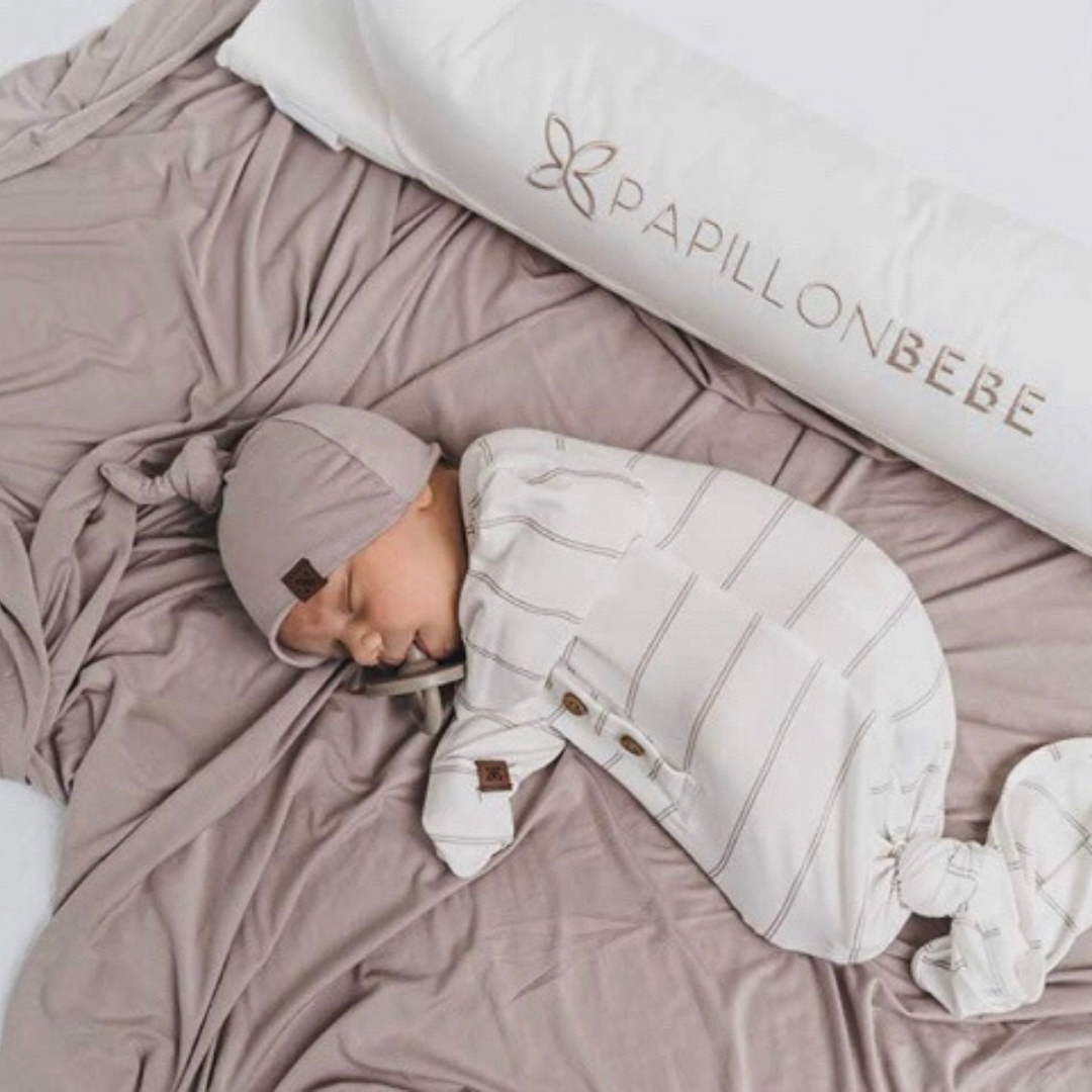 Papillon Bebe Swaddle Blanket - Atara & Co